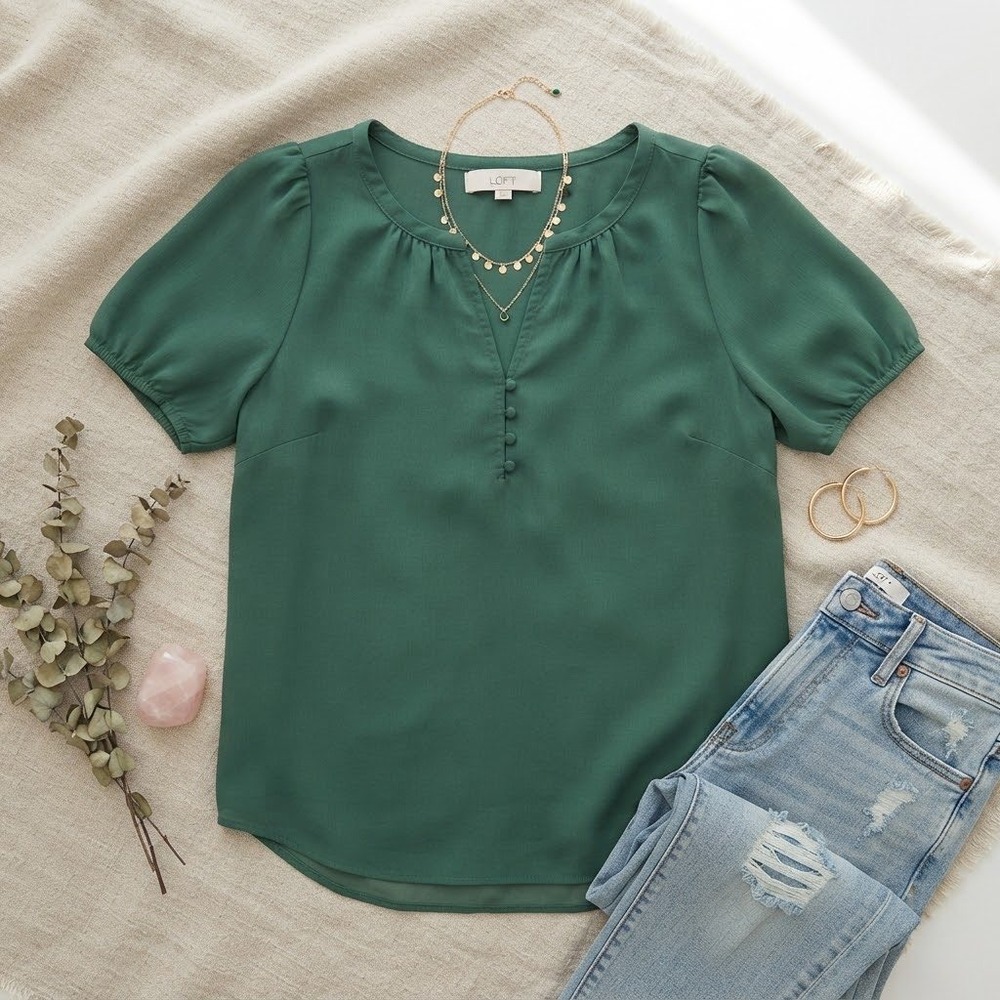 LOFT Women Green Chiffon Puff Sleeve Button Front Blouse Size L
